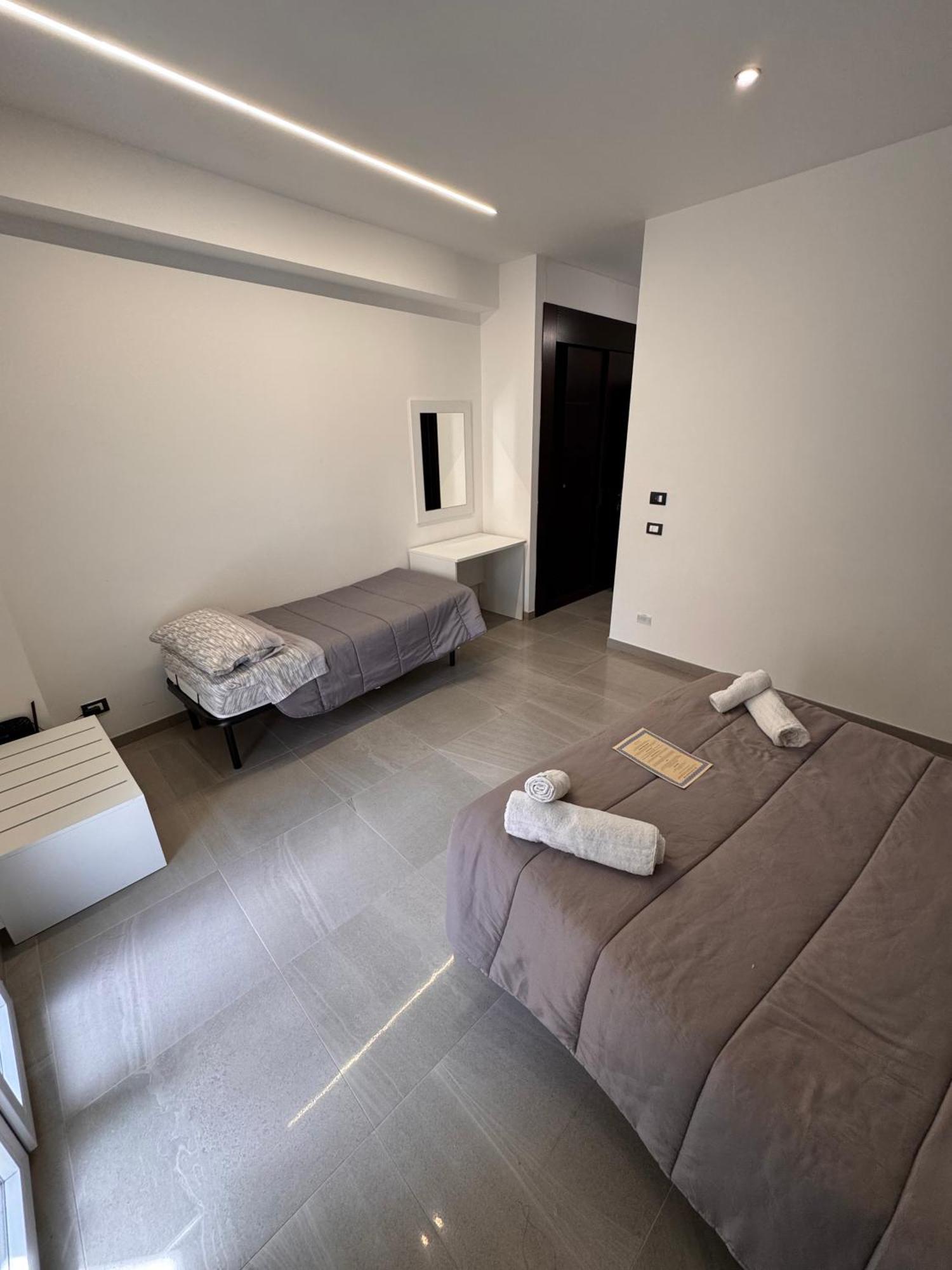 Le Camere Dell'Emiro Castronuovo di Sicilia Bagian luar foto