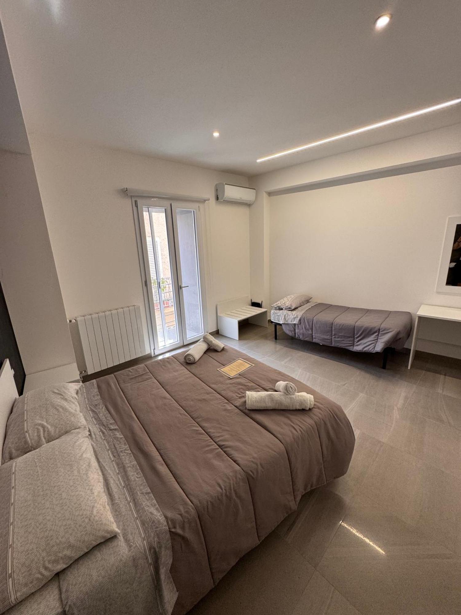 Le Camere Dell'Emiro Castronuovo di Sicilia Bagian luar foto